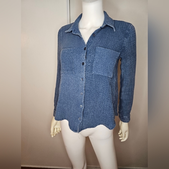 Wild Skye 100% Cotton Button Up Size S Made Of 100% Recycled Polyester - Picture 1 of 8